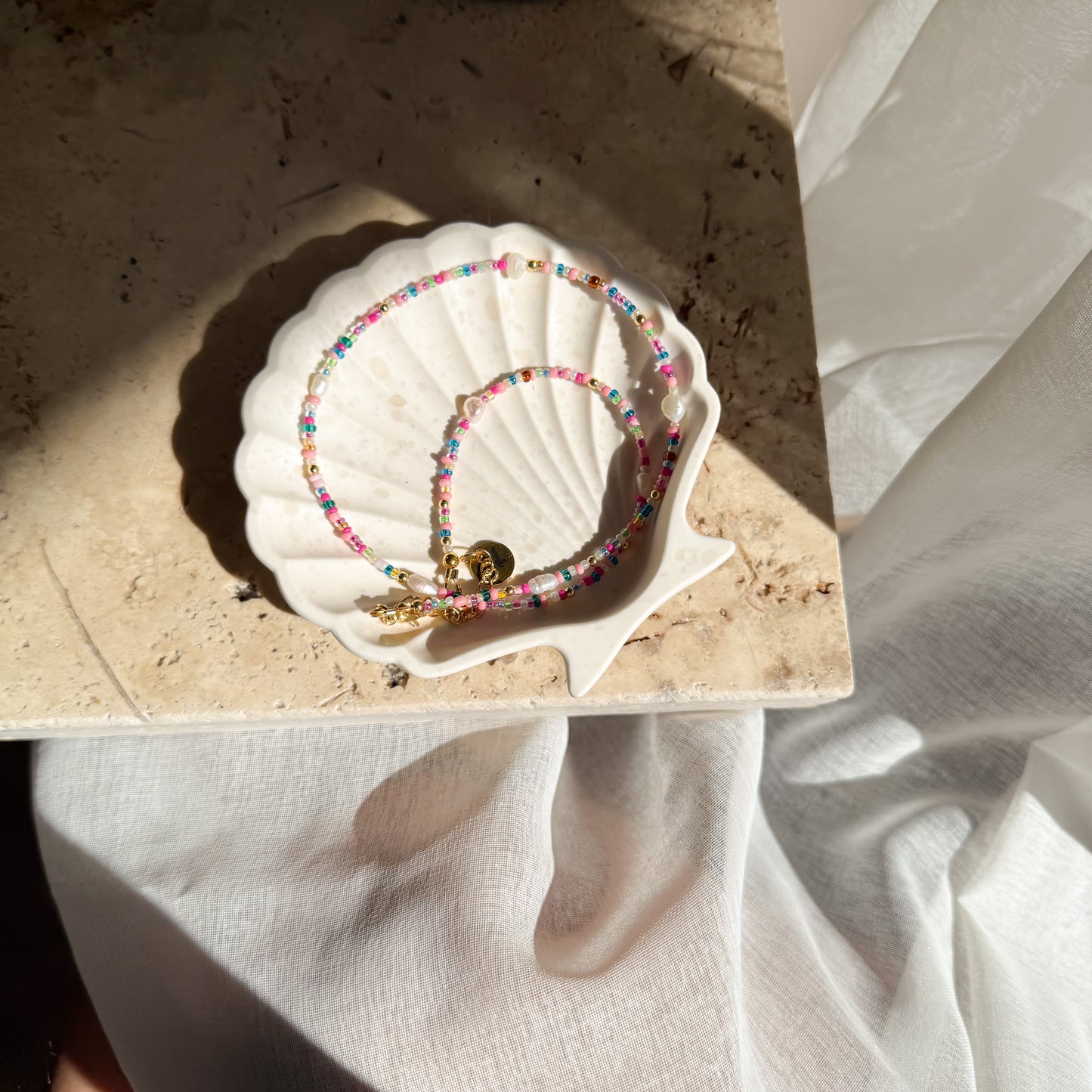 Jesmonite Muschel Schale – Handgemachte Schmuckablage von art.icels
