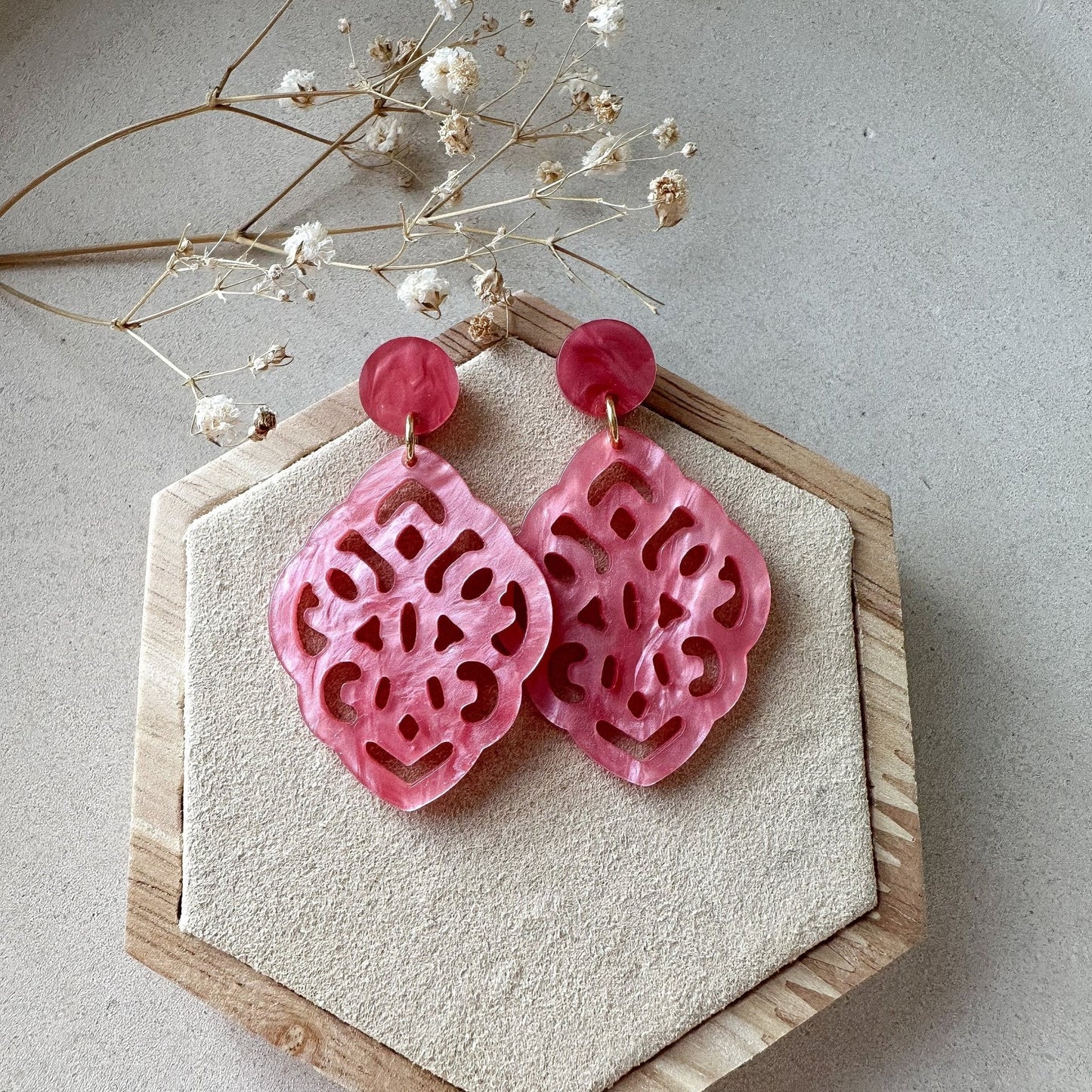 Barock Resin Ohrringe "Kate" pink - Stecker in silber & gold - Feenmanufaktur