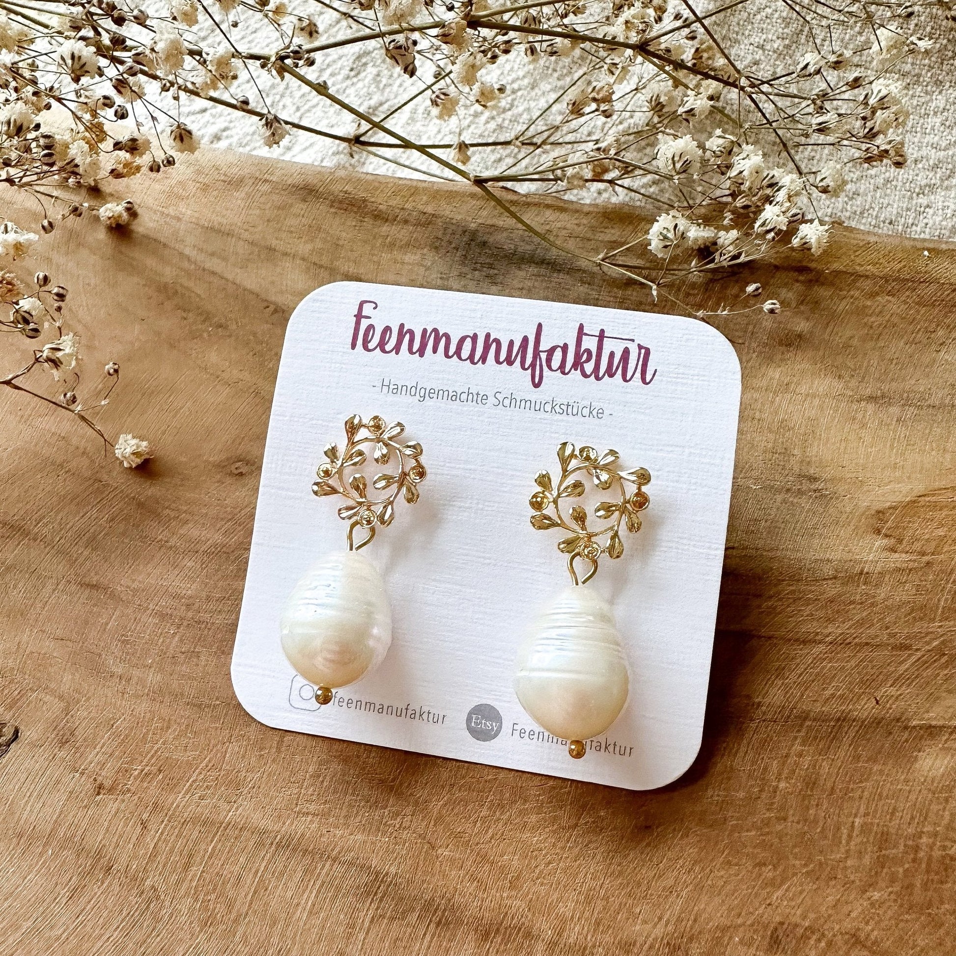 Echte Süßwasserperlen - Ohrringe "Blütenkranz" golden mit Perle Perlenohrringe - Feenmanufaktur