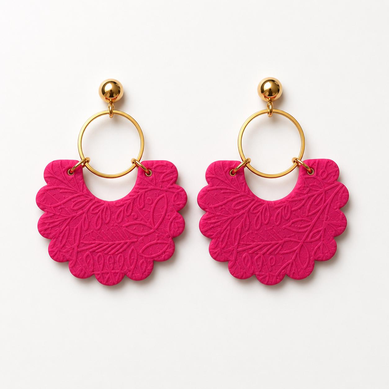 Ohrringe Dalia pink – Handgemachte Fimo Ohrringe mit Edelstahlstecker in Silber oder Gold, federleicht & modern aus Polymer Clay Sommer