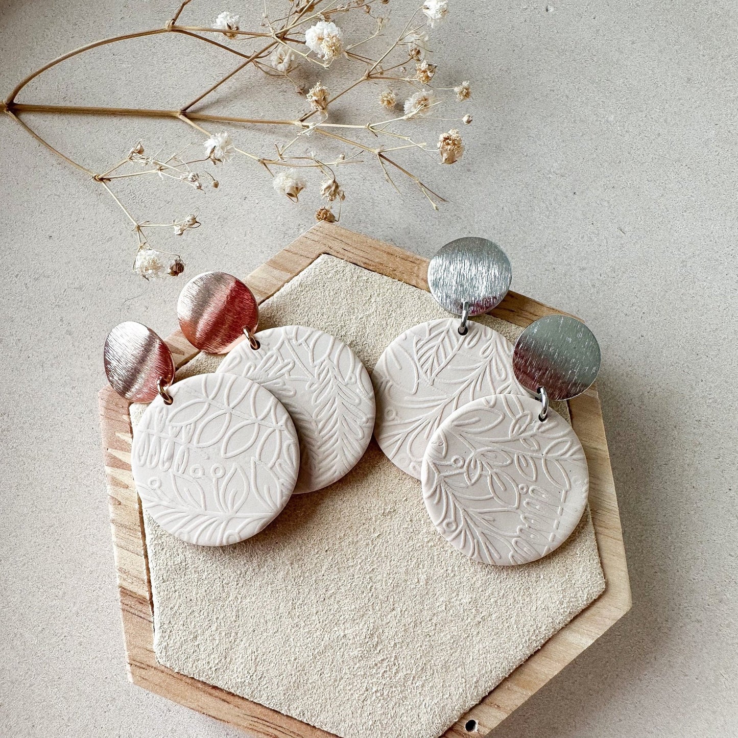 Polymer Clay Ohrringe "Becca" beige in gold, silber & roségold - Feenmanufaktur