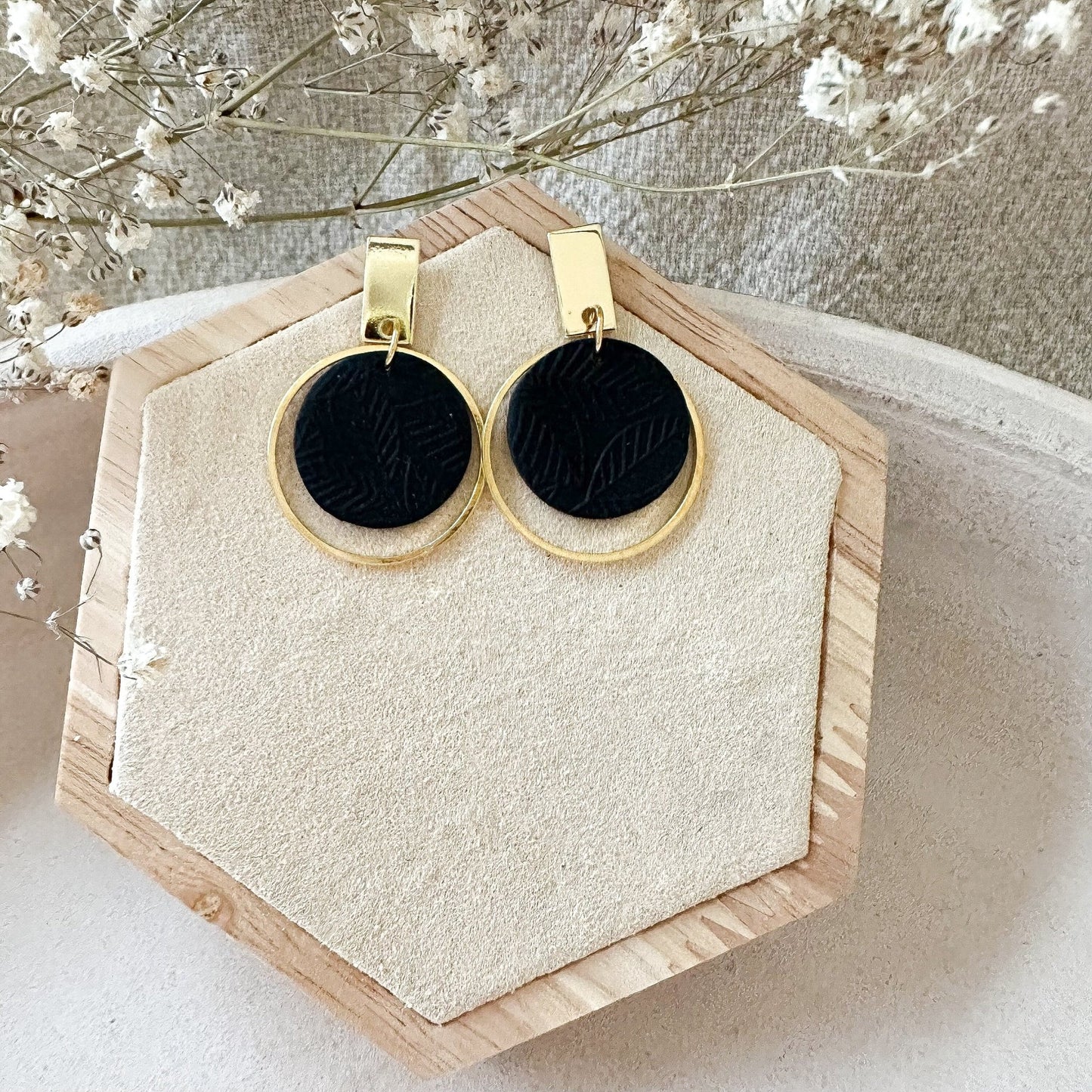 Polymer Clay Ohrringe "Becci" schwarz gold - Feenmanufaktur