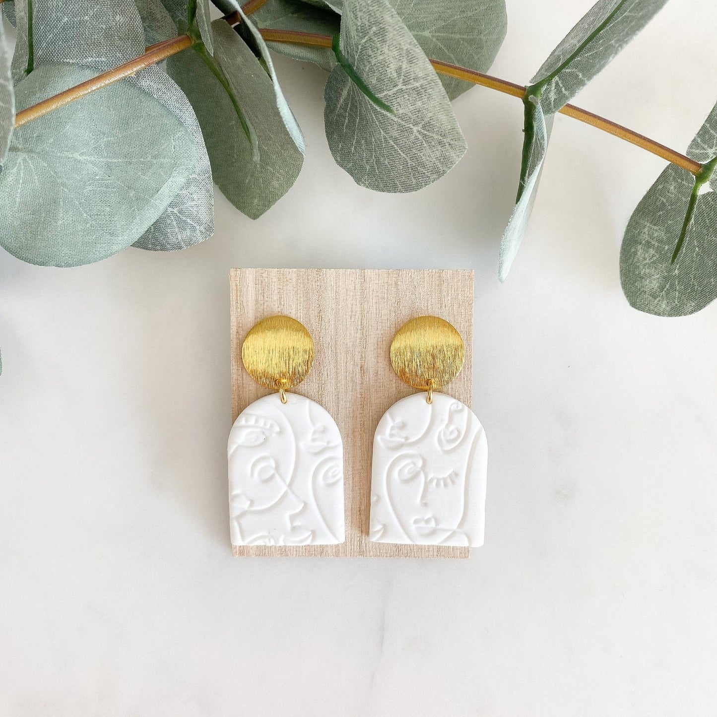 Polymer Clay Ohrringe "Kunst" weiß gold - Feenmanufaktur