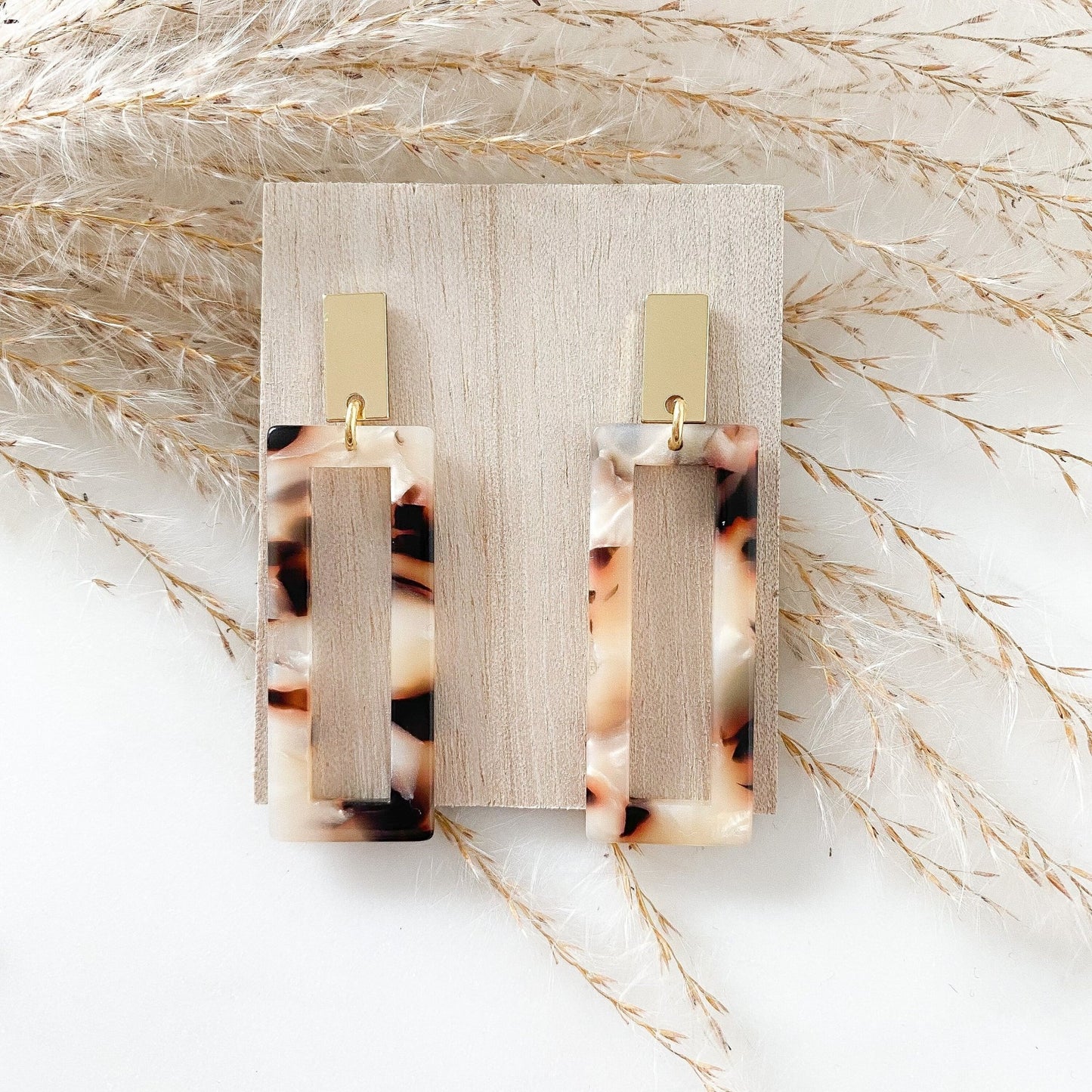 Resin Ohrringe "Charlie" gold & silber beige - Feenmanufaktur