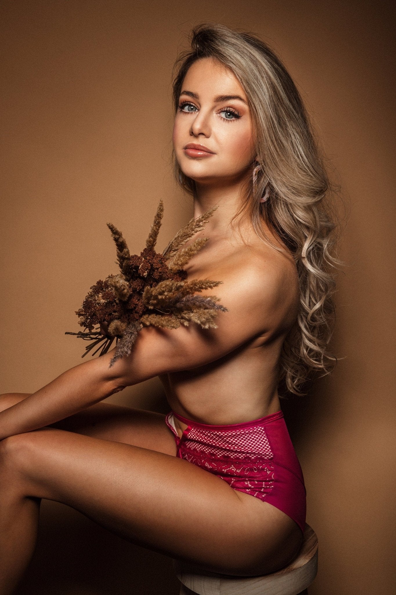 Statement Ohrringe Leo Retro Resin Harz *Blogger Stil* goldene Fassung Creolen pink gelb rosa leopard Bohostil Boho - Feenmanufaktur