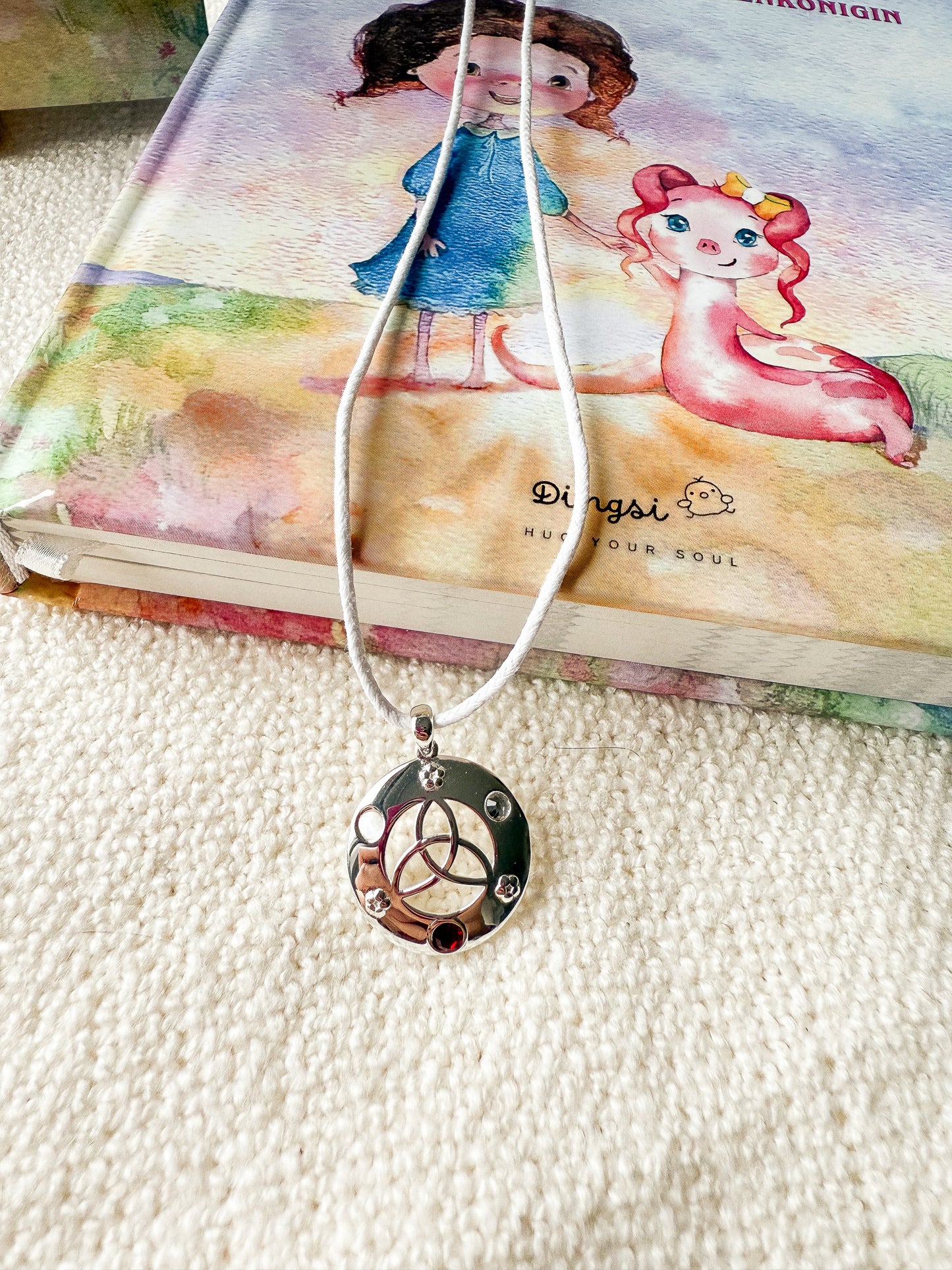 AriValiente – Die Geburt der Seelenkönigin von Hanns Zinke