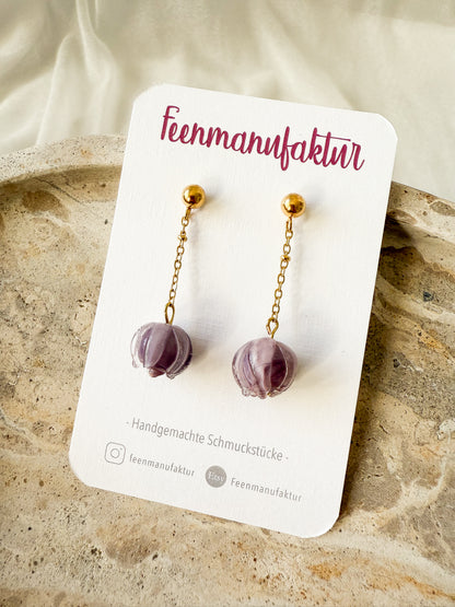 Zarte Knospen-Ohrringe „Flora“ mit goldener Kette