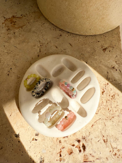 Handgemachte Schmuckschale aus Jesmonite - von art.icels
