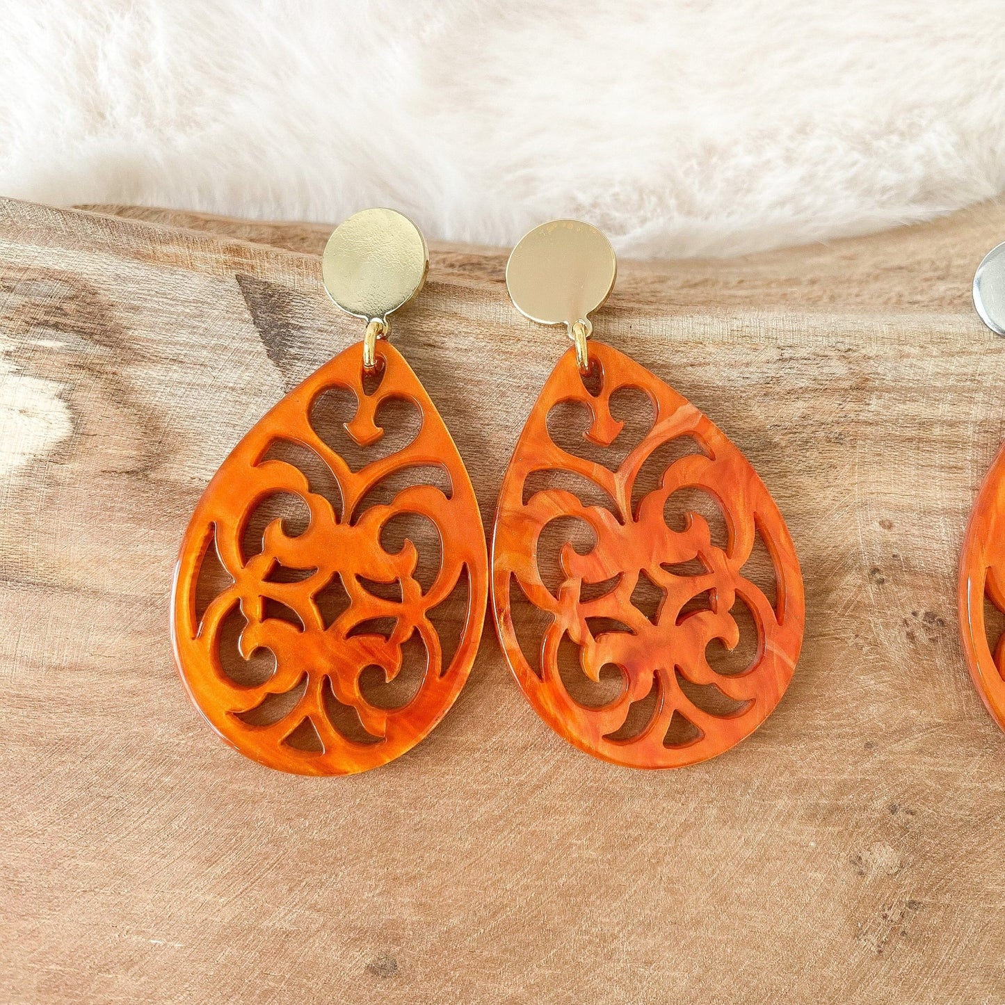 Barock Ohrringe "Clara" orange - Stecker in gold & silber - Epoxid Harz - Feenmanufaktur