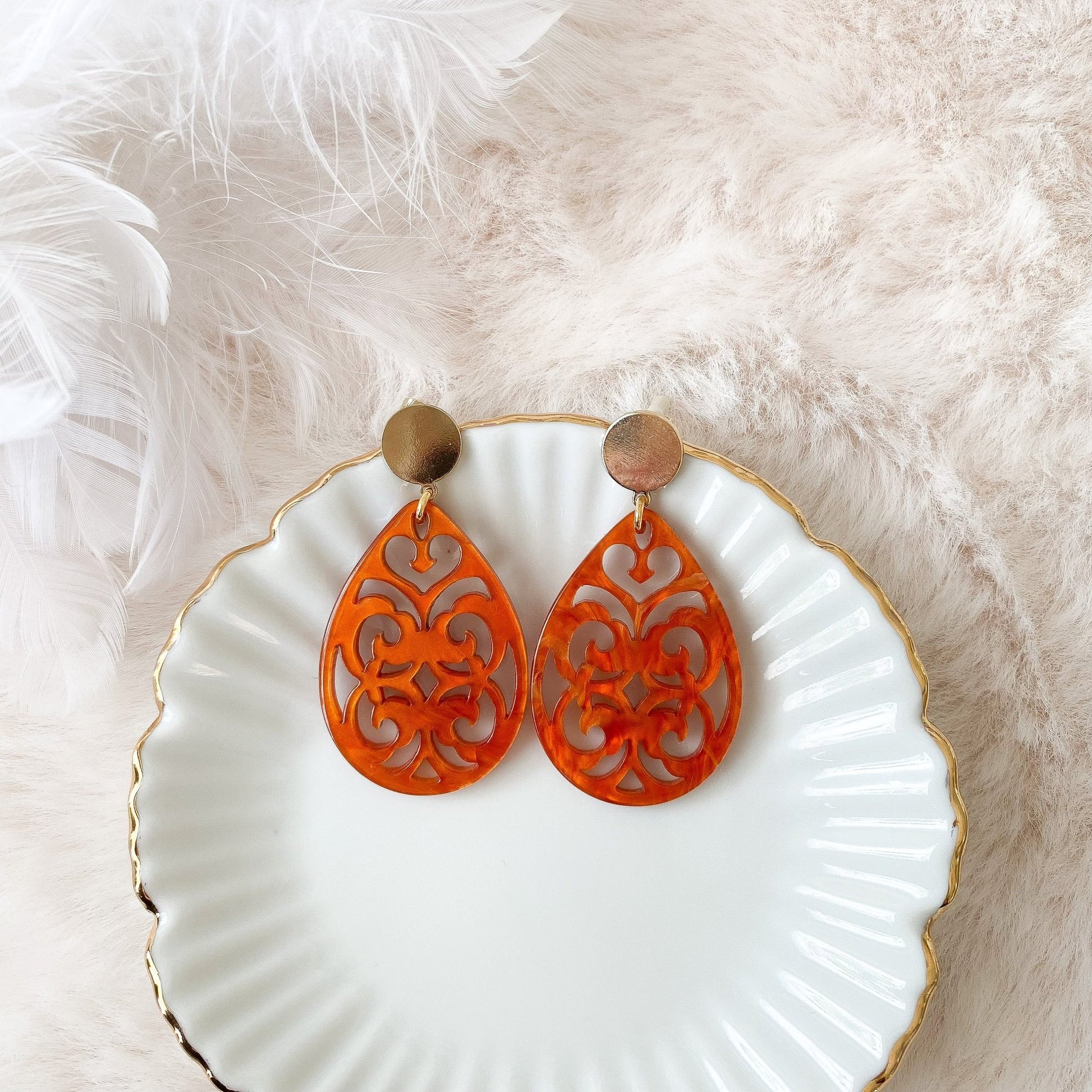 Barock Ohrringe "Clara" orange - Stecker in gold & silber - Epoxid Harz - Feenmanufaktur