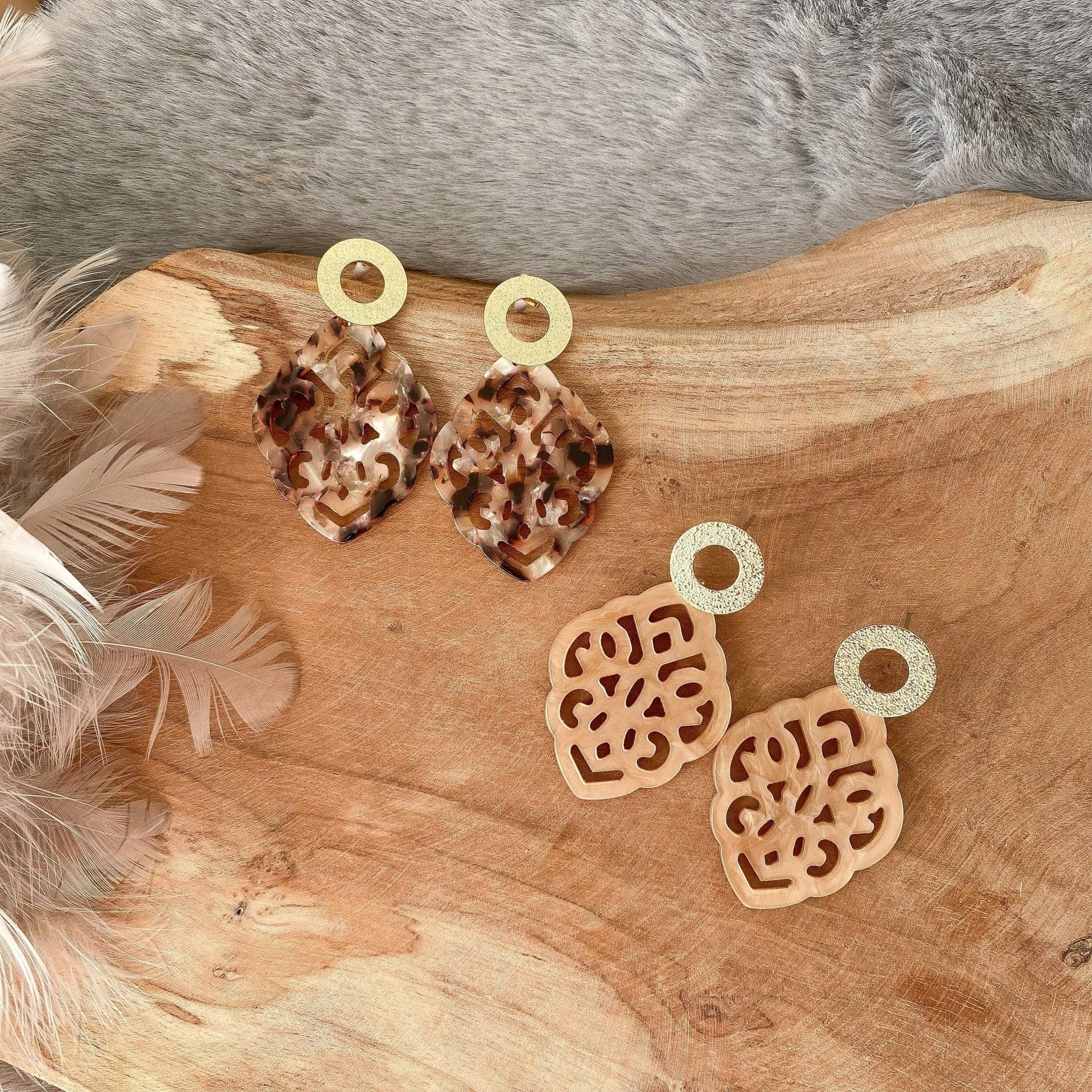Barock Resin Ohrringe "Kiana" Leopard und beige - Feenmanufaktur
