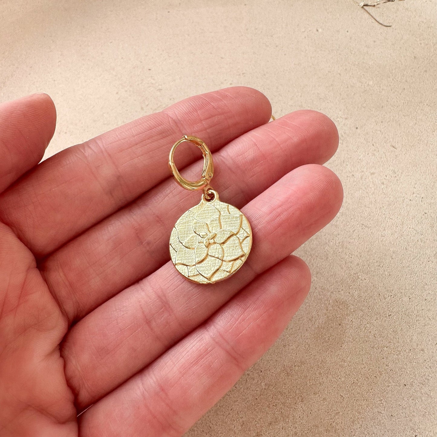 Boho Ohrringe "Lotusblüte" in gold oder silber - Feenmanufaktur