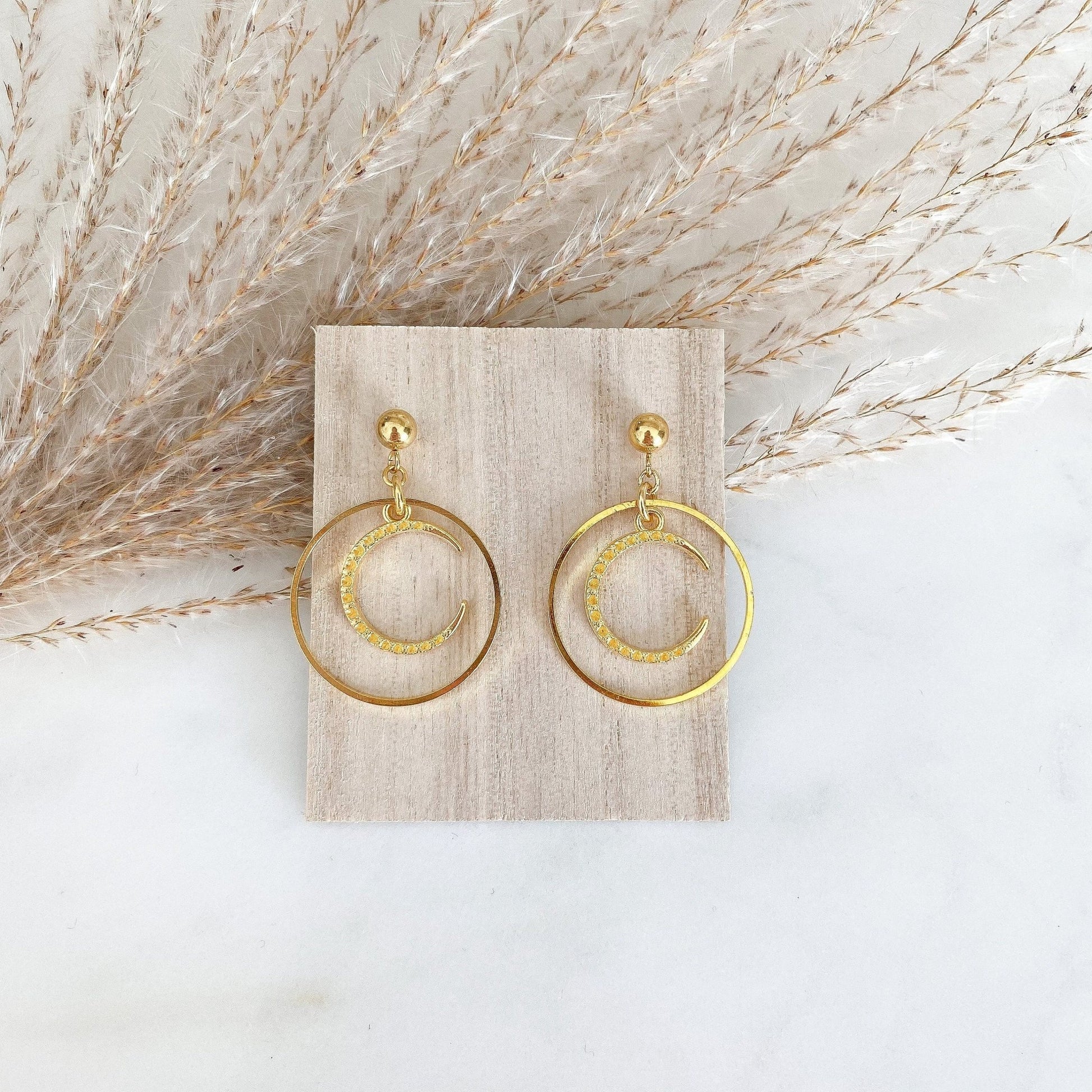 Boho Ohrringe "Mond" in gold - minimalistisch - Feenmanufaktur