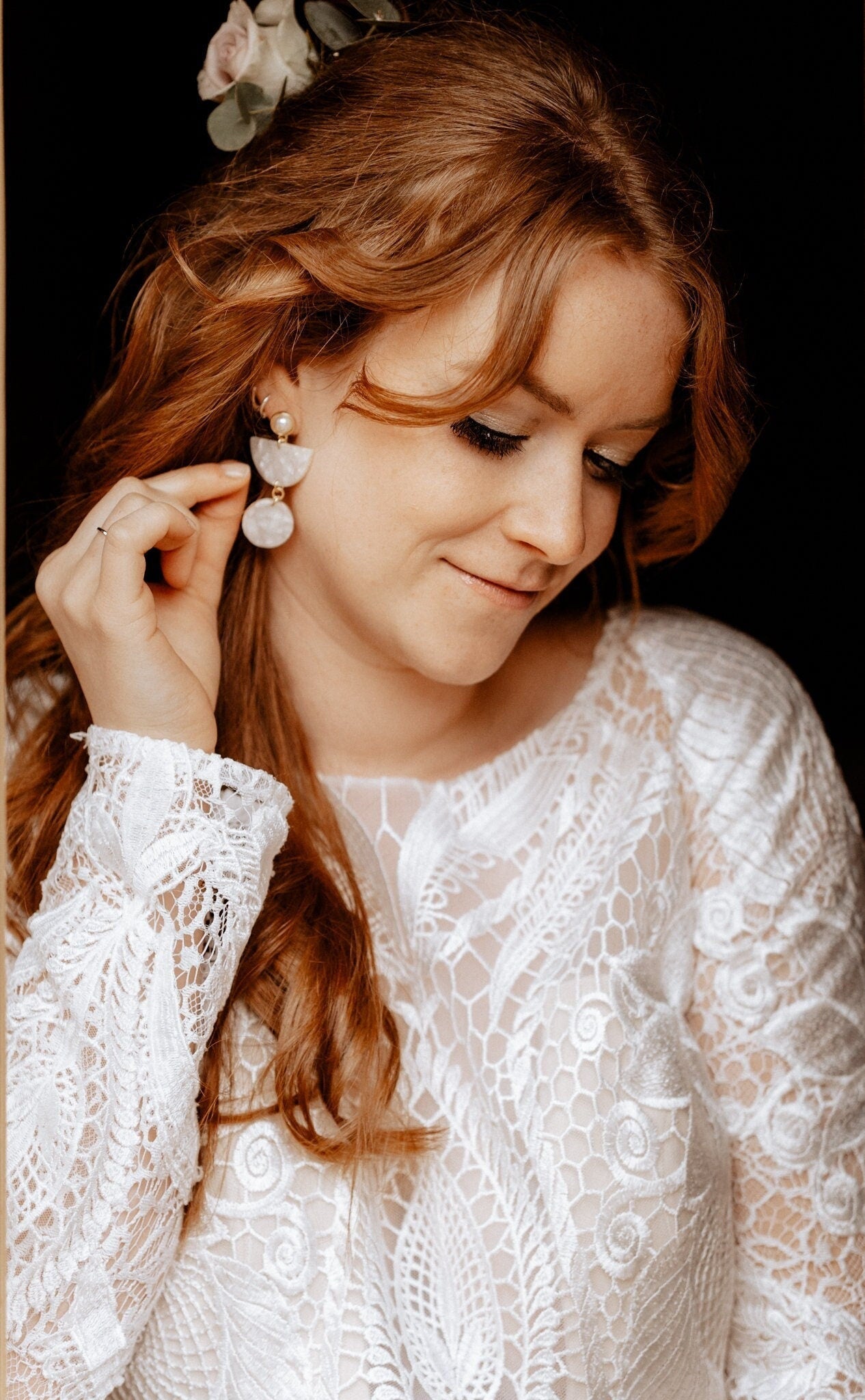 Boho Ohrringe Resin Harz *Blogger Stil* goldene Fassung mit Perle orientalisch weiß creme Hochzeit Süßwasserperle Boho Kreis Statement - Feenmanufaktur