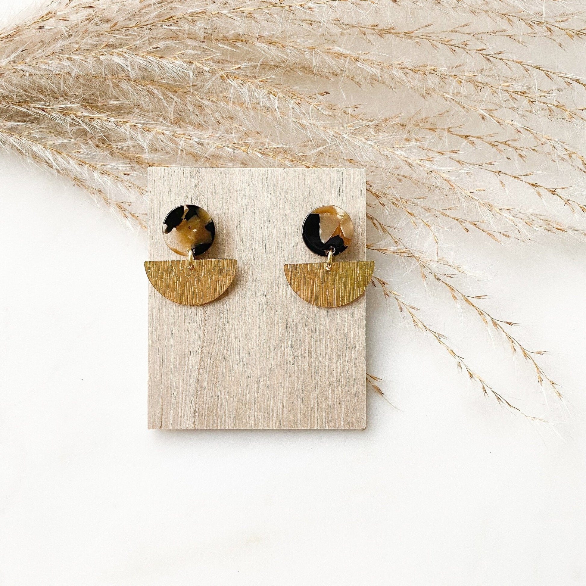 Boho Ohrringe Resin Harz Leomuster - Feenmanufaktur