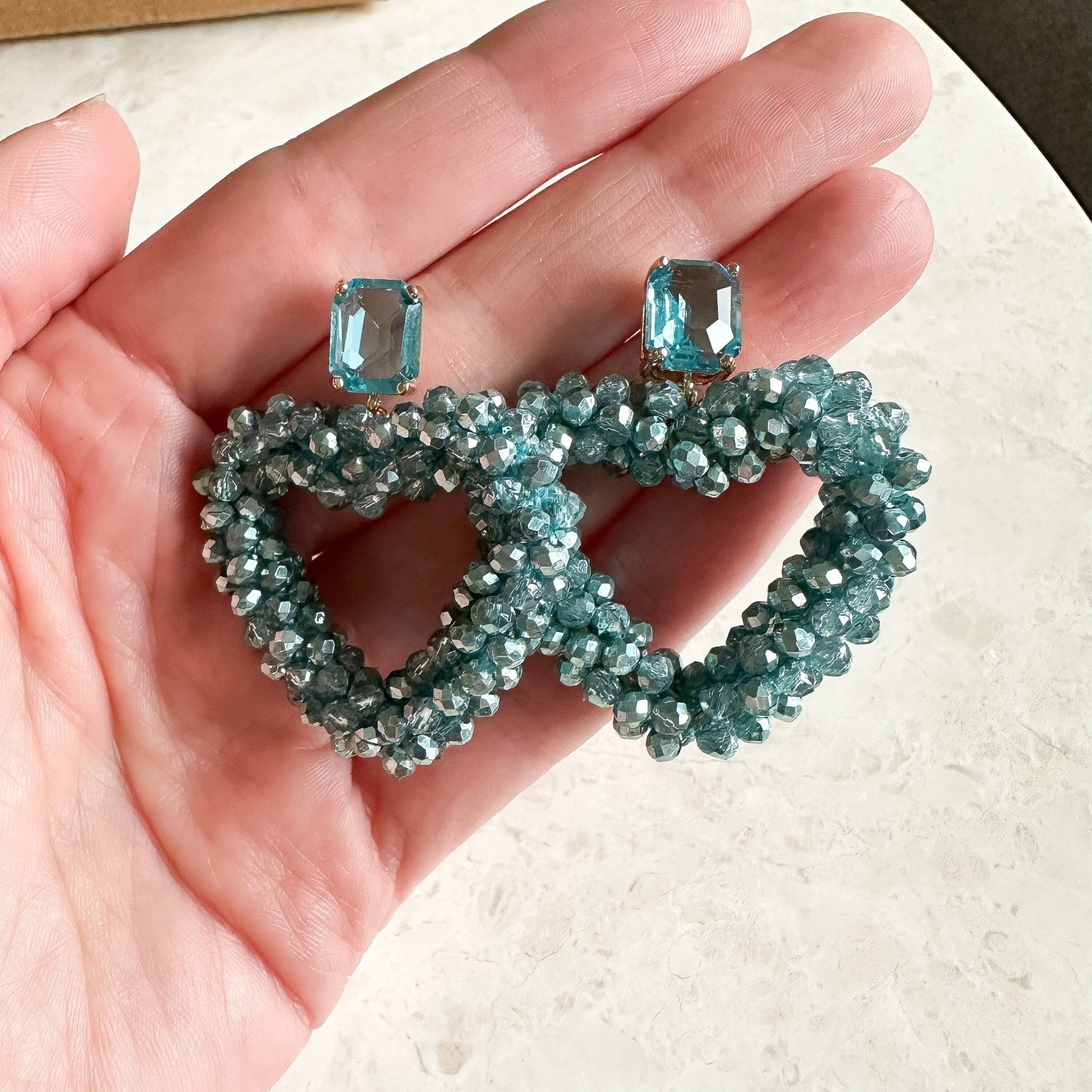 Elegante Glitzer Ohrringe "Herz" türkis/blau Kristallglas - Feenmanufaktur