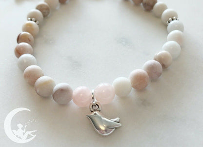 Frühlingsvogel Edelstein Armband Rosenquarz Jade Perlen Naturstein silber rosa - handgemacht - individualisierbar Perlenarmband Edelsteine - Feenmanufaktur