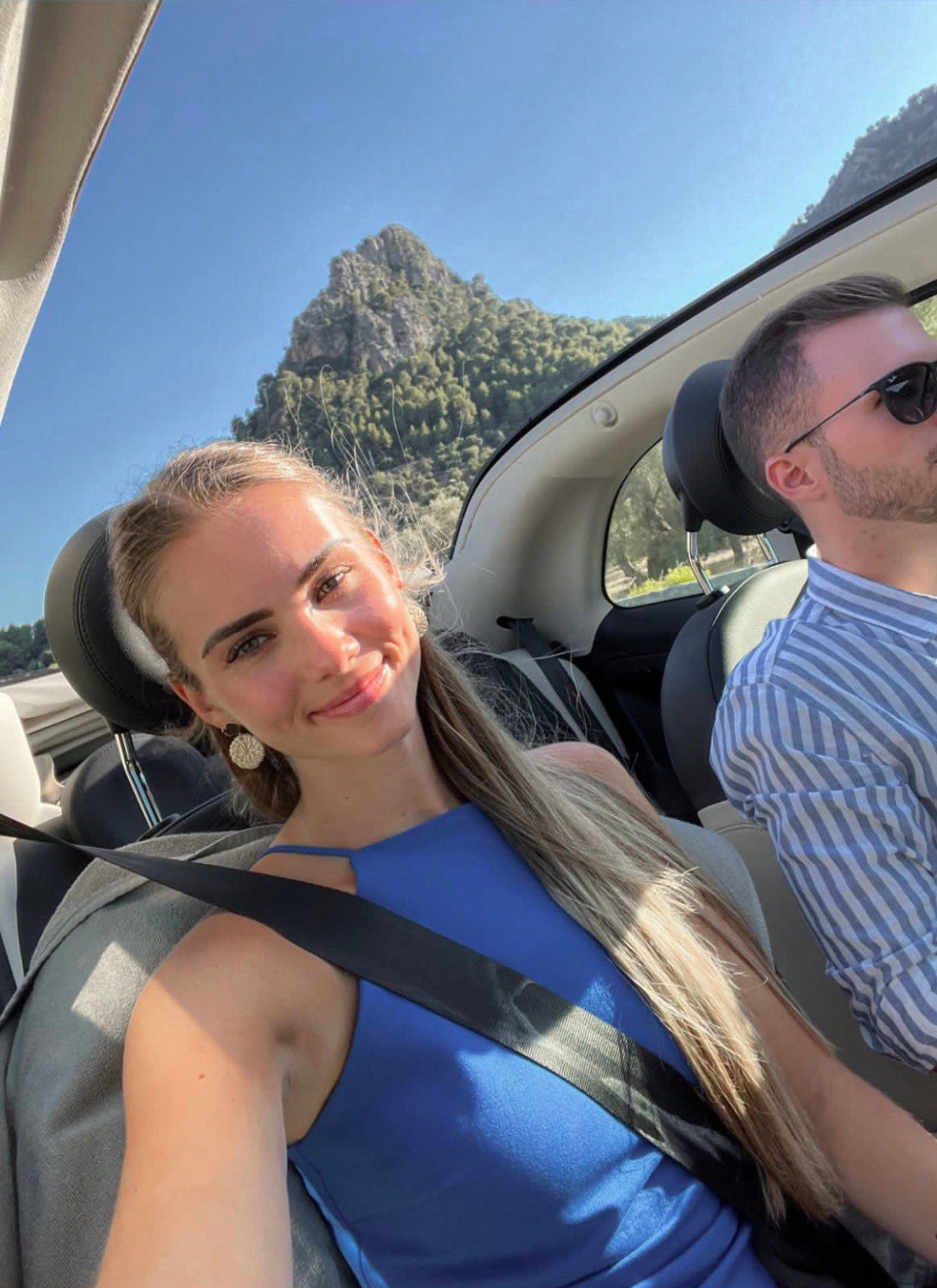 Geflochtene Rattan Ohrringe beige gold - Feenmanufaktur