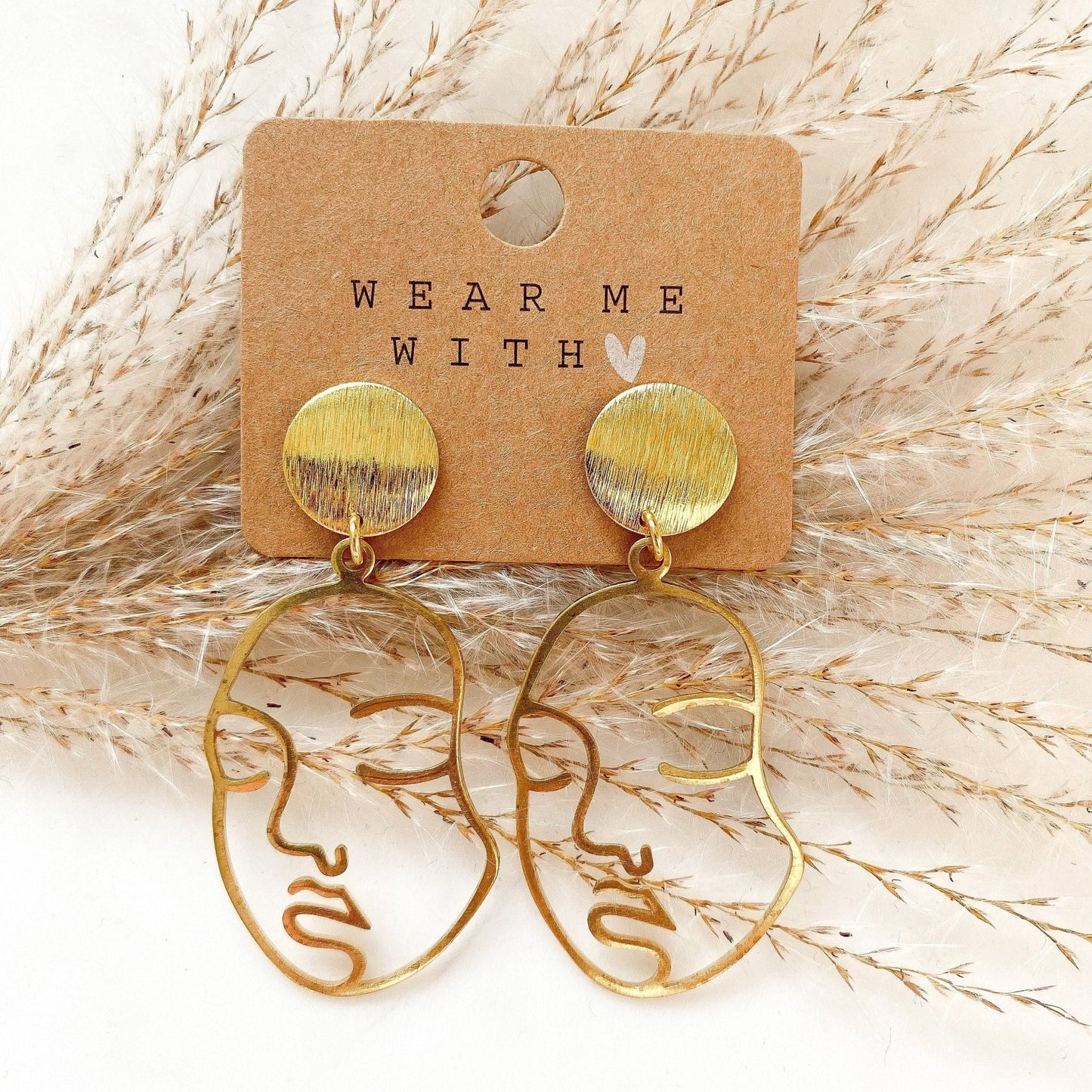 Goldene Boho Ohrringe mit Gesicht - Feenmanufaktur