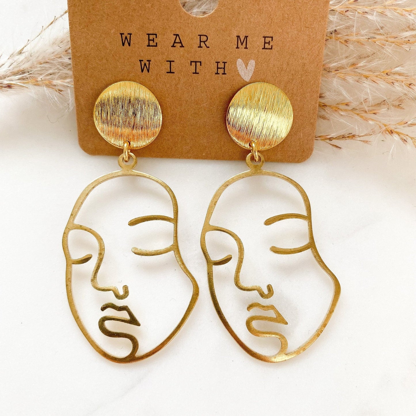 Goldene Boho Ohrringe mit Gesicht - Feenmanufaktur