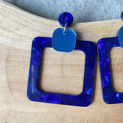 Große Statement Ohrringe "Nele" in blau Metallic Resin - Feenmanufaktur