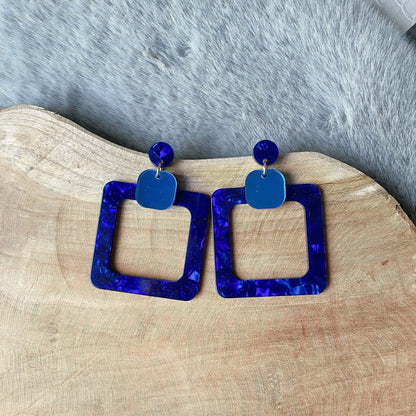 Große Statement Ohrringe "Nele" in blau Metallic Resin - Feenmanufaktur