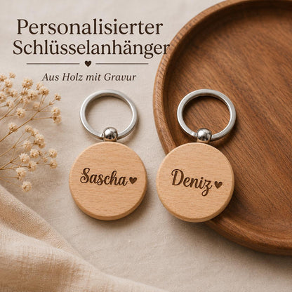 Personalisierter Holz-Schlüsselanhänger mit Name oder Wunschwort – graviertes Geschenk für Pärchen, Mama, Papa, Oma, Opa & Freunde