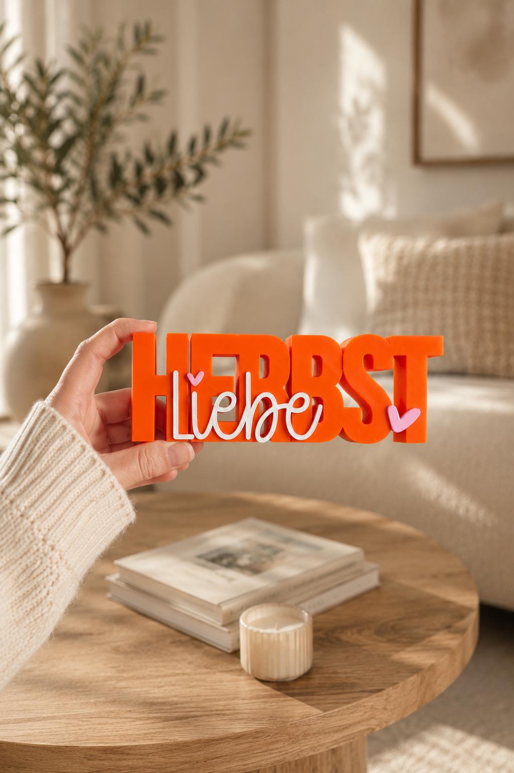 Herbstliebe 3D Druck Schriftzug – Herbst Aufsteller Deko in orange | 15 cm breit | Dekoration bunter Blickfang & kreative Geschenkidee
