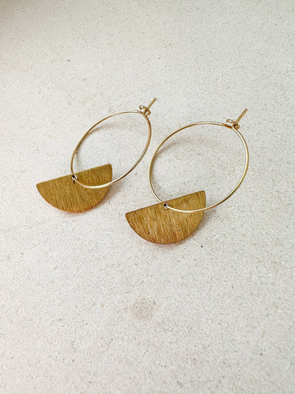 Minimalistische Creolen mit Halbkreis Anhänger - Feenmanufaktur