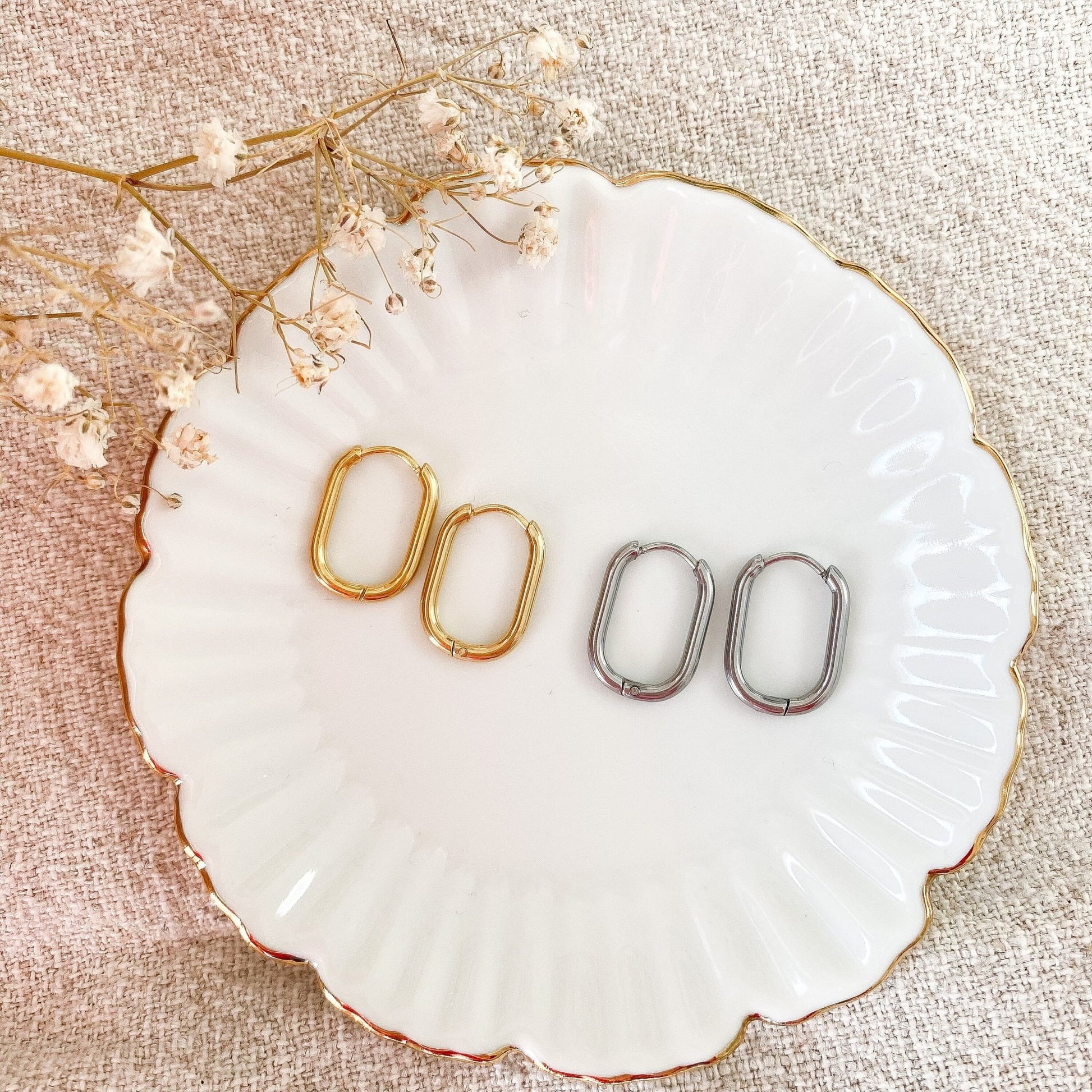 Minimalistische Creolen Ohrringe in gold oder silber - Feenmanufaktur