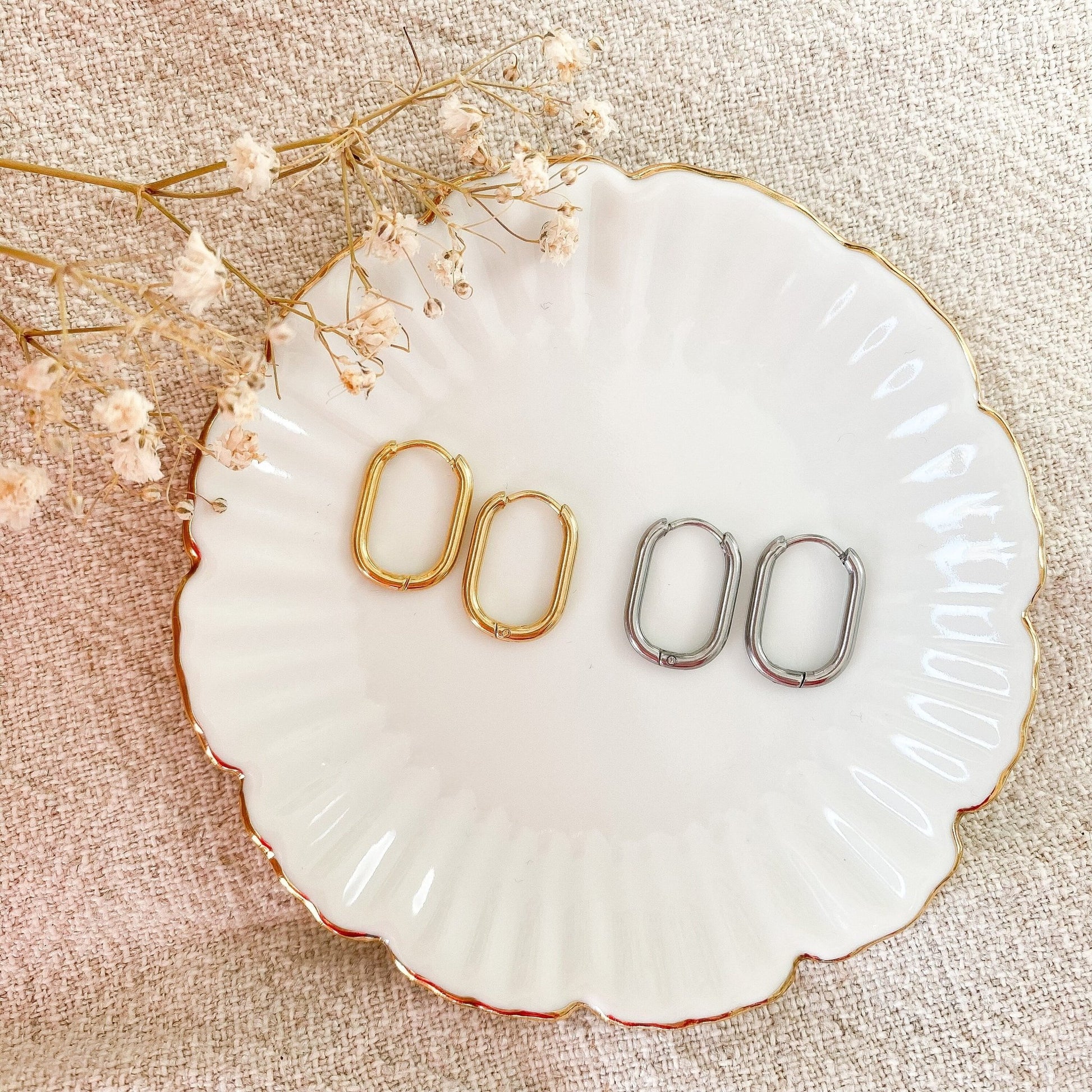 Minimalistische Creolen Ohrringe in gold oder silber - Feenmanufaktur