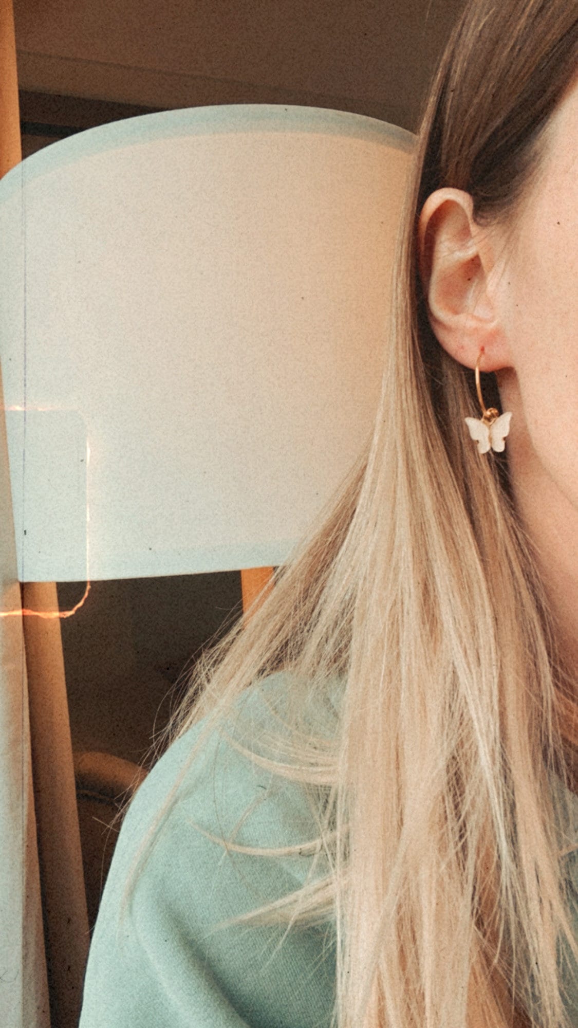 Ohrringe mit Schmetterling in mint gold - Feenmanufaktur