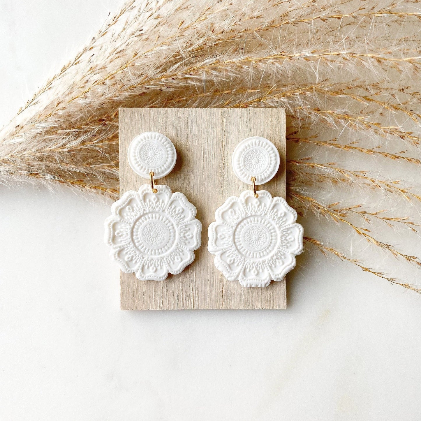 Polymer Clay Ohrringe "Mia" in weiß gold silber - Feenmanufaktur
