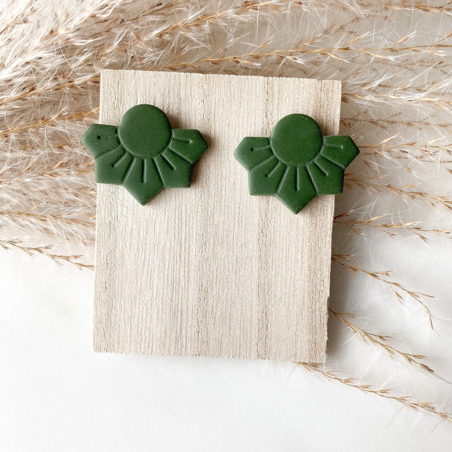 Polymer Clay Ohrstecker "Flora" grün - Feenmanufaktur